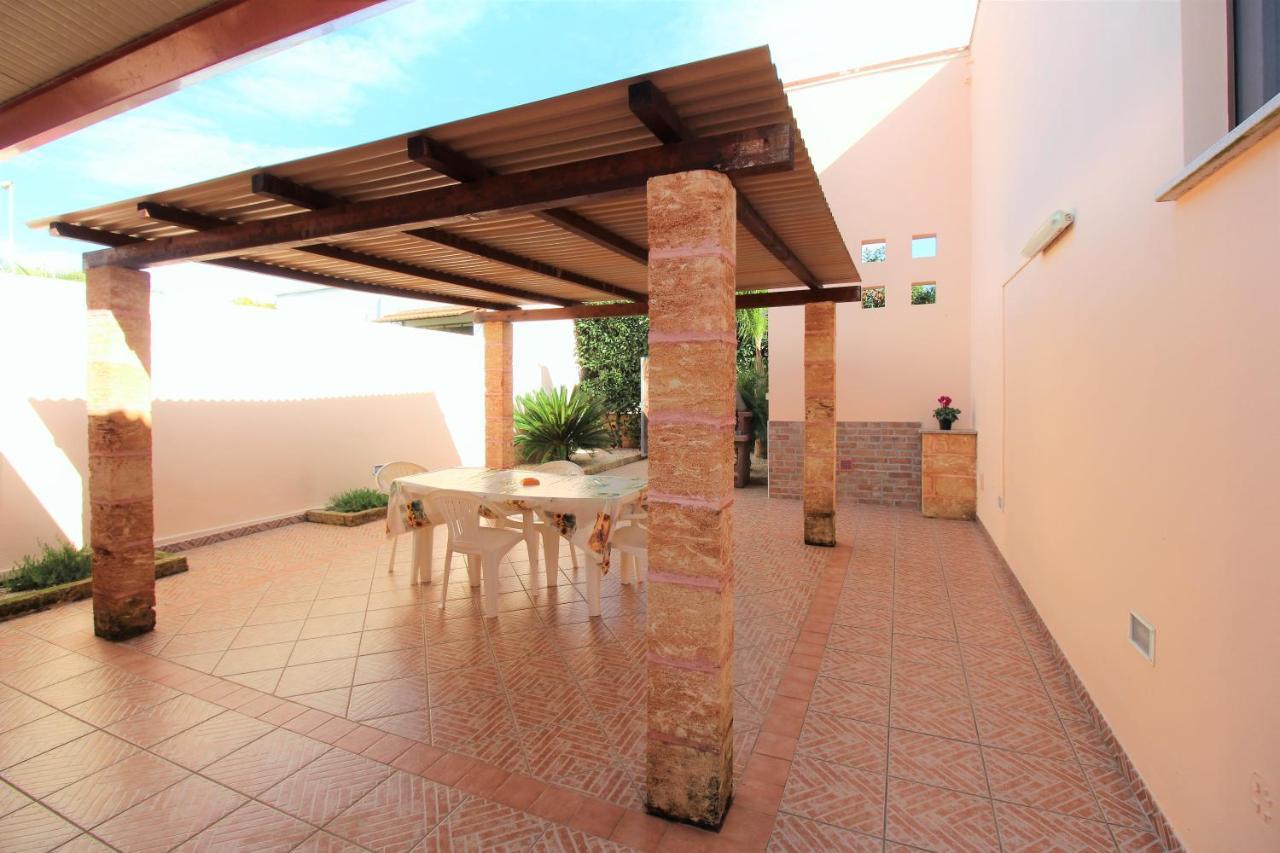 Villetta Climatizzata Mar Torre San Giovanni Ugento Ngoại thất bức ảnh